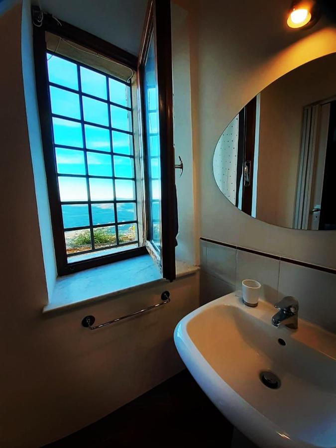 Uscio E Bottega Apartment